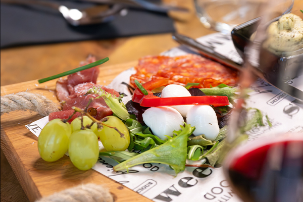 Borrelen en lekker eten bij Bistro 't Leven