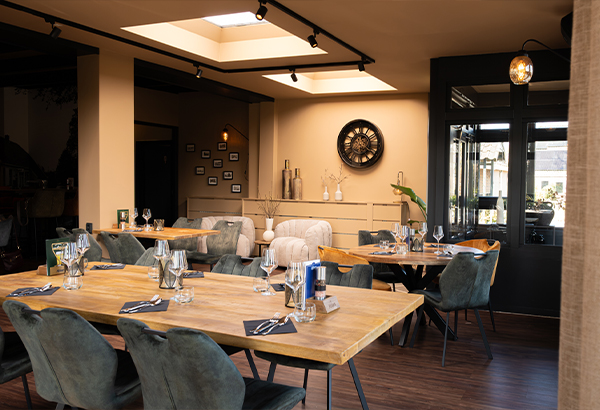 gezellig interieur van het restaurant bij bistro 't leven